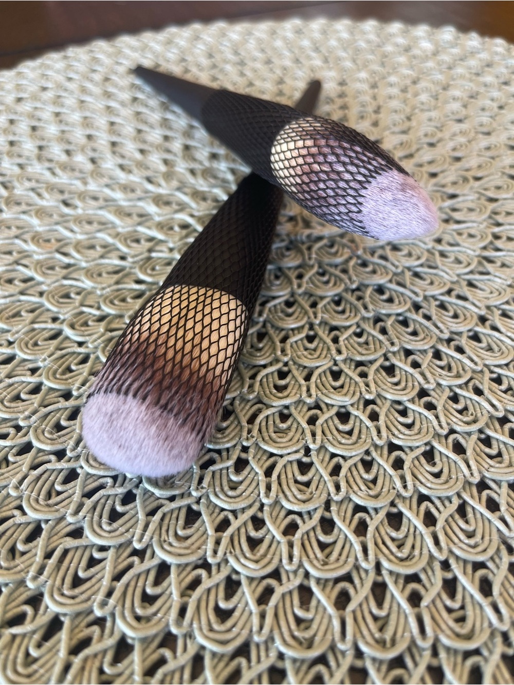 Lithe Makeup Brush Set - Picture 5 of 5